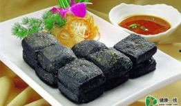 路边摊臭豆腐爆料视频大全,臭豆腐风味大揭秘，视频大全带你一网打尽